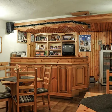 Hotel Dzhangal 3*